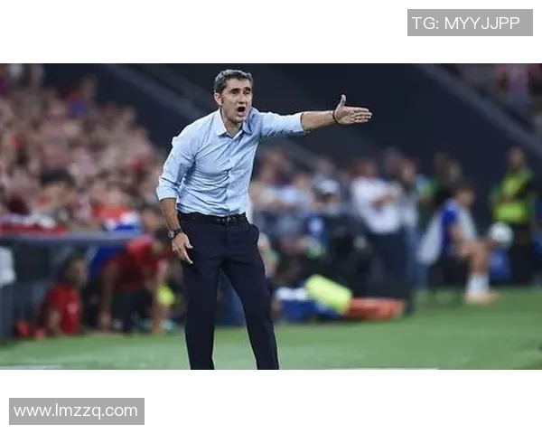 巴尔韦德的六边形战士如何在足球场上展现多面才能与战术智慧 巴尔韦德的六边形战士如何在足球场上展现多面才能与战术智慧