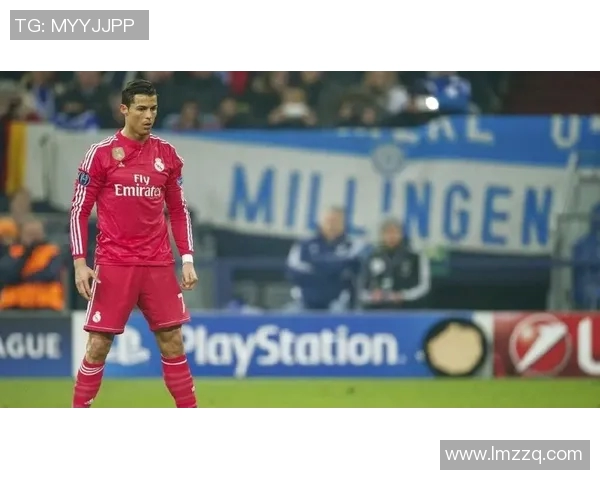 沙尔克04客场战平，保级形势严峻：最后的生存战